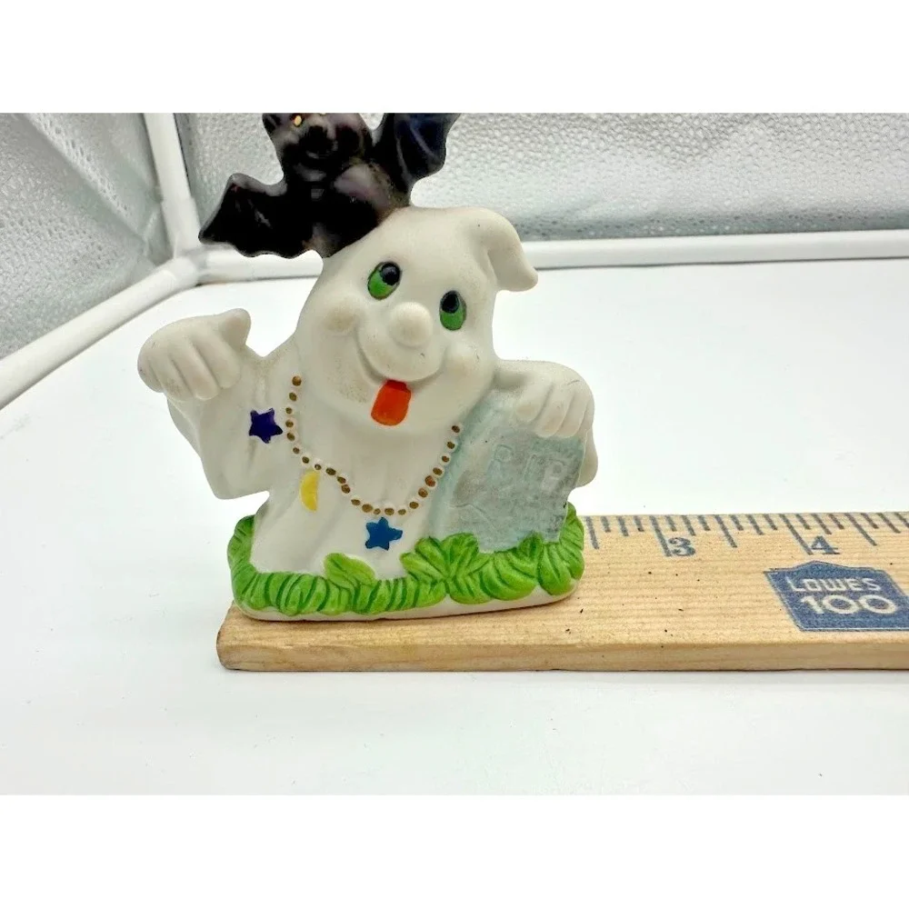 Vintage Ceramic Halloween Ghost with Bat and Tombstone‎ Tea Light Holder 3.25in